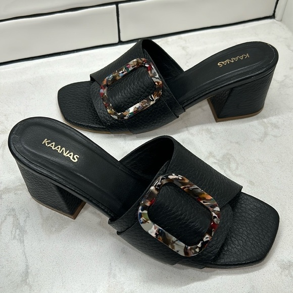 KAANAS Comino Buckle Heeled Slide Sandals Black Pebbled Leather - Picture 1 of 16